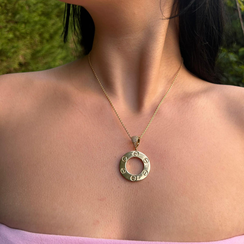 Yuvarlak Desenli Kolye