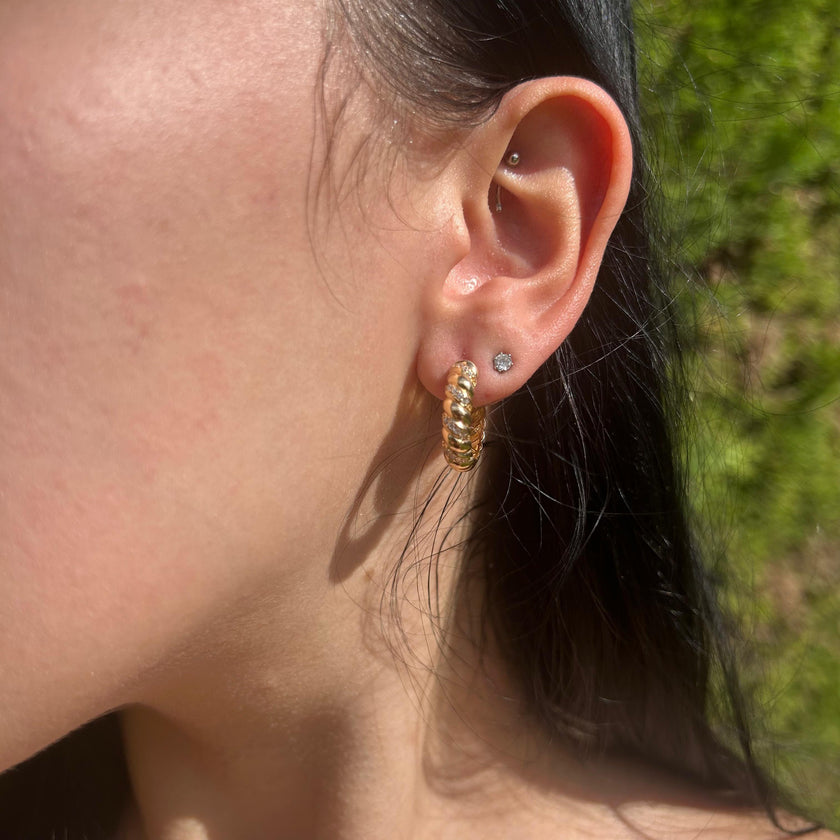 Taşlı Sarmal Küpe