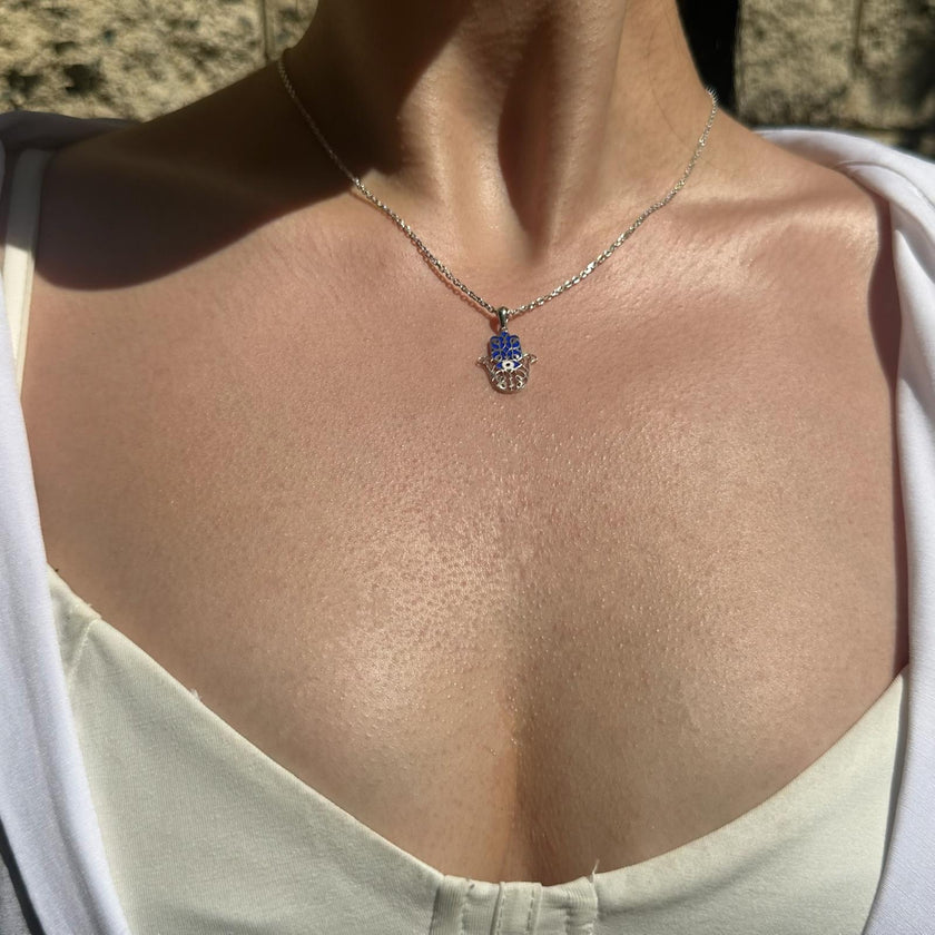 Mineli Gözlü Fatma Eli Kolye