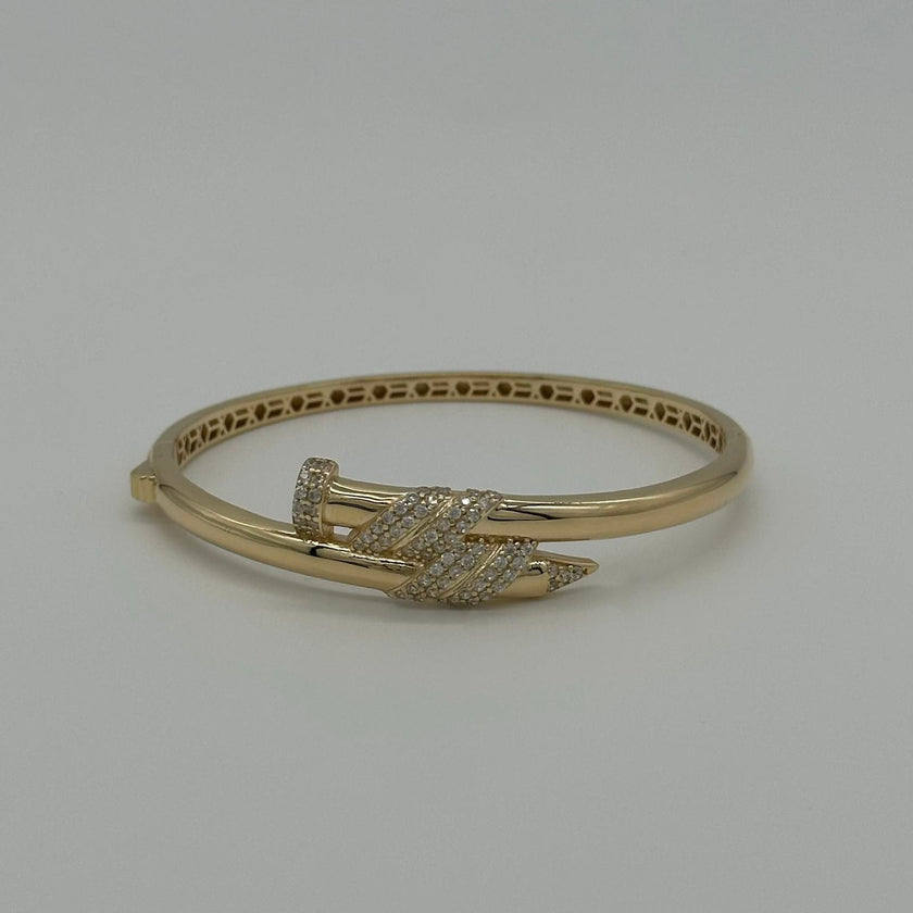 4 Şeritli Kanca Kelepçe Bileklik