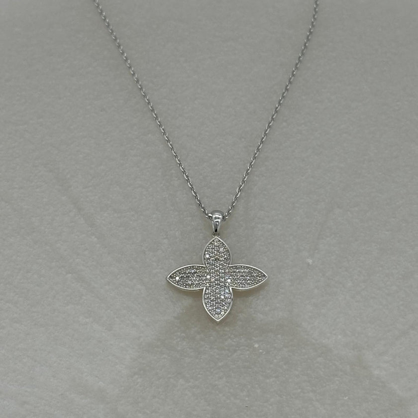 Yıldız Çiçek Kolye