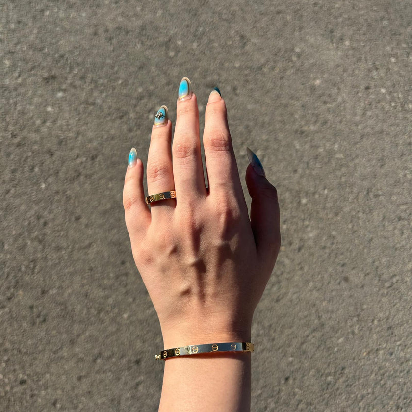 Şık Desenli Kelepçe Bileklik