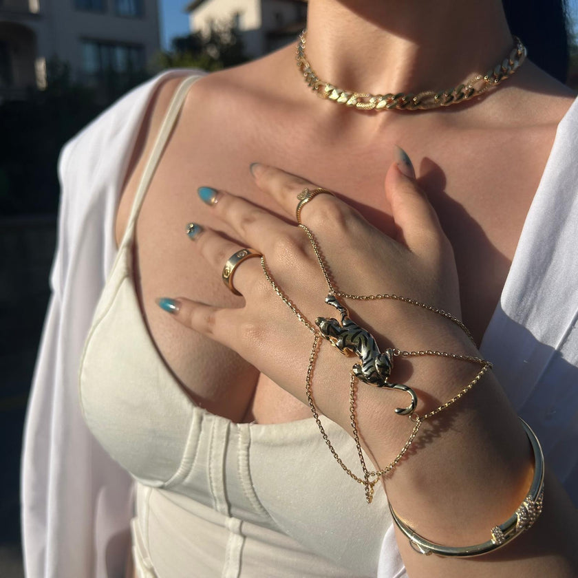 Şık Panter Şahmeran