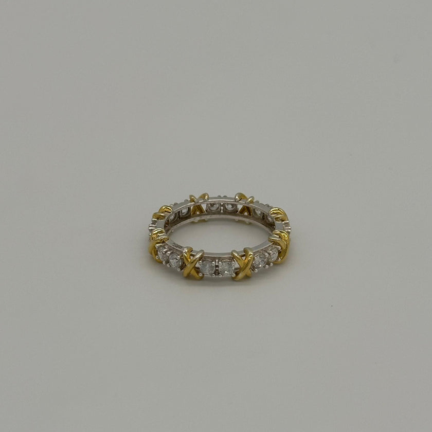 X Figürlü Zarif Yüzük